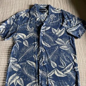 Banana Republic Floral Collared Shirt: Medium